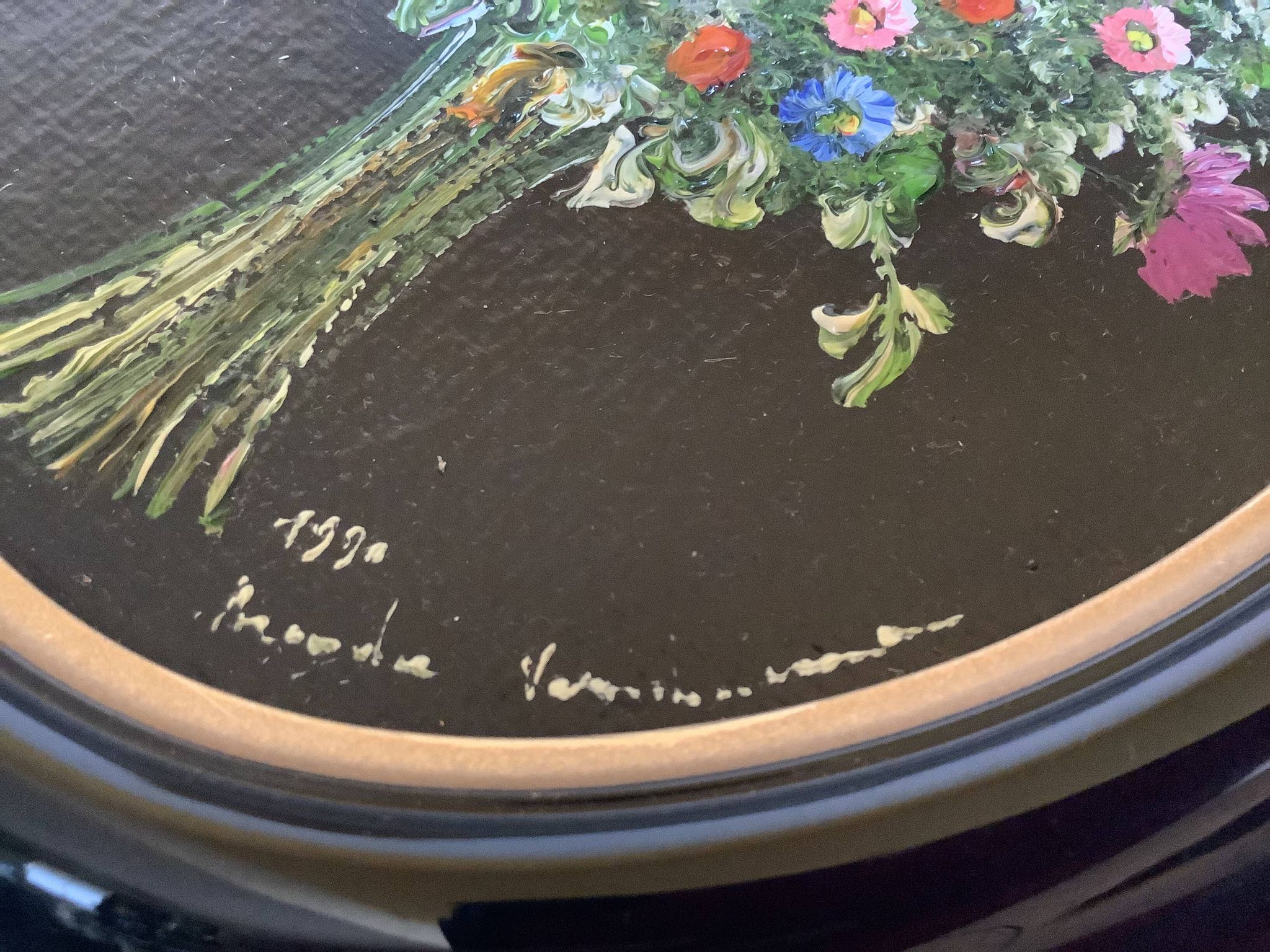 Small painting of a bouquet of flowers by Magda Verschaeve