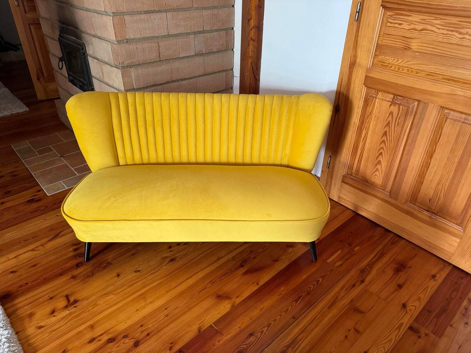 Mid-century Scandinavian yellow velvet canapé, solid beech frame and legs, 1950s.