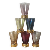 Verres à liqueur colorés