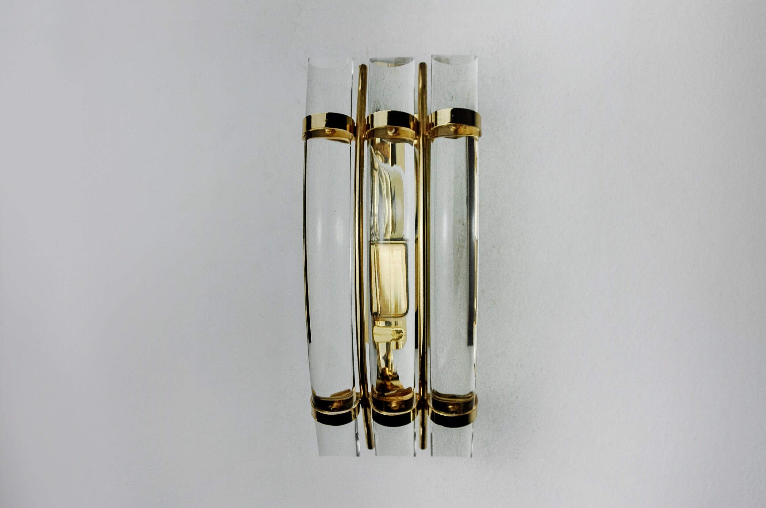 Venini wall lamp, half-moon curved glass, murano, italy, 1970