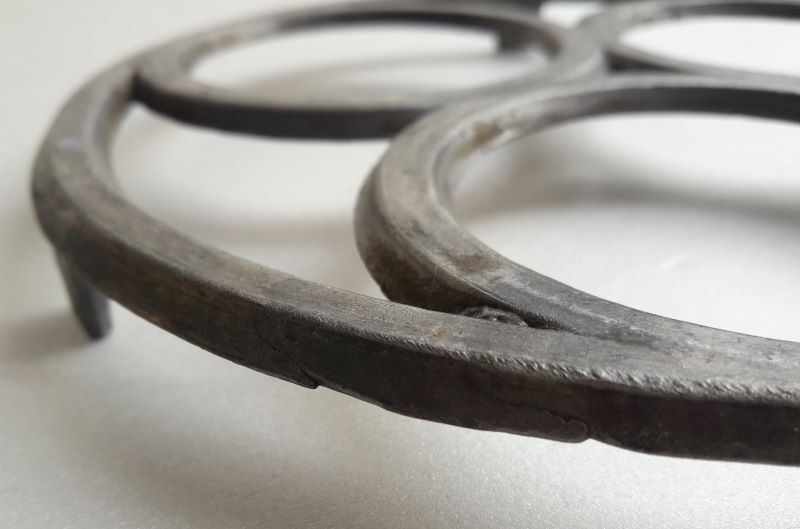 Flat bottom 20cm metal diameter