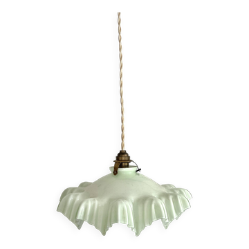 Opaline tray with light mint green ruffles
