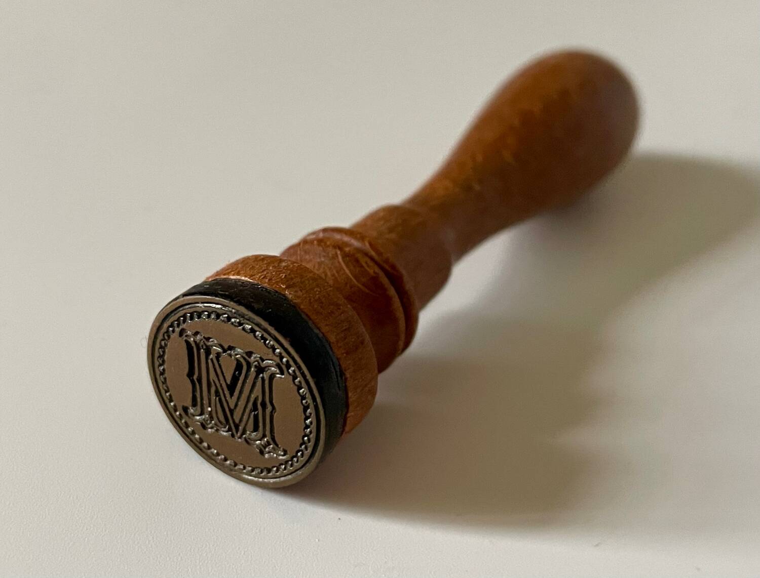 Seal, wax stamp “M”
