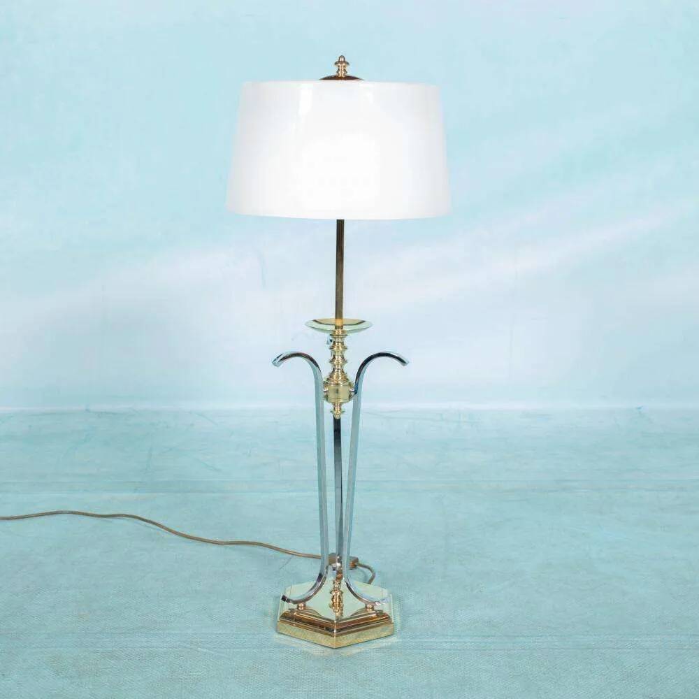 Vintage brass table lamp in Hollywood Regency style from the 50s/60s.