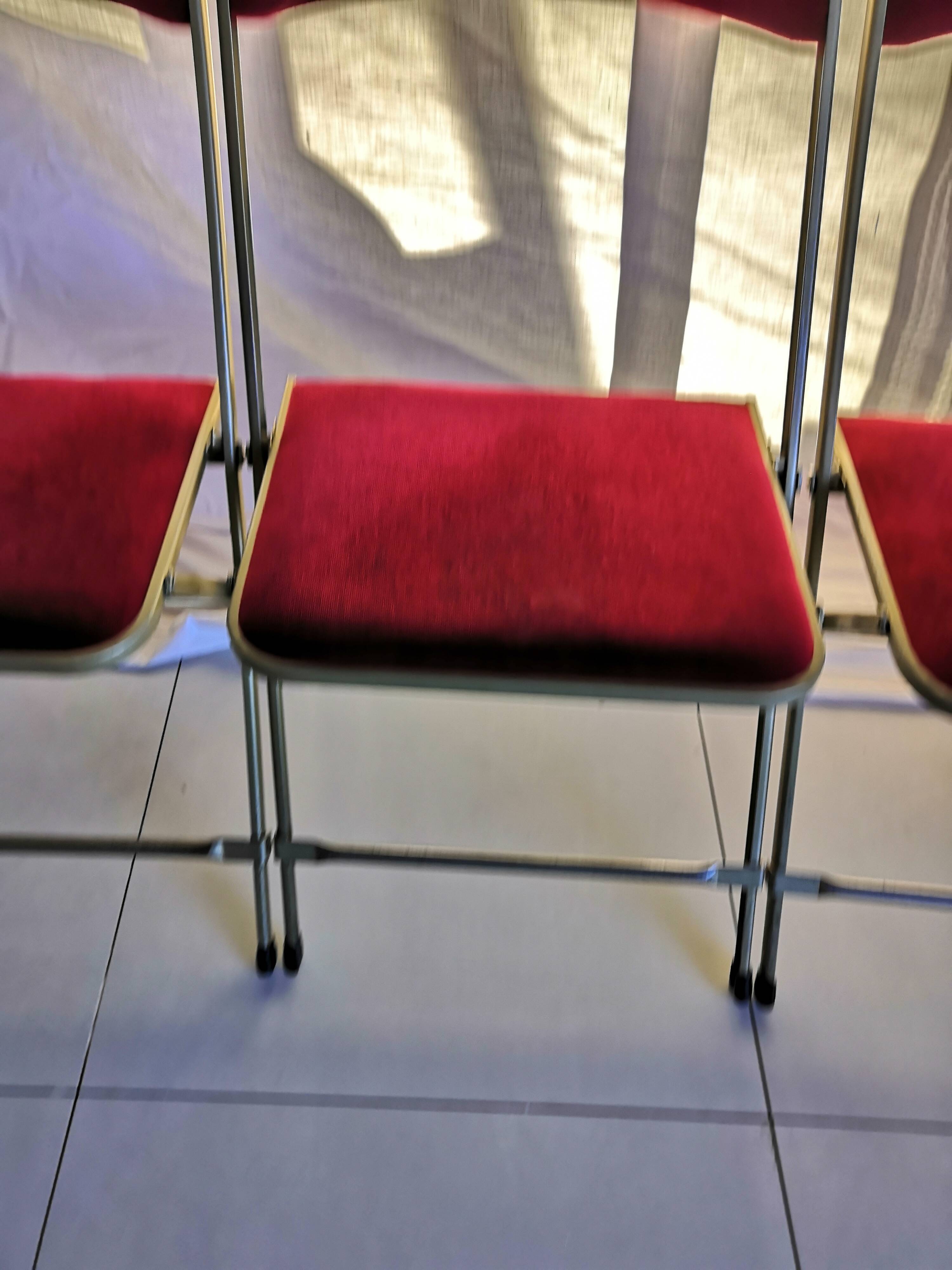 Suite of 4 folding chairs opera red velvet and vintage brass structure