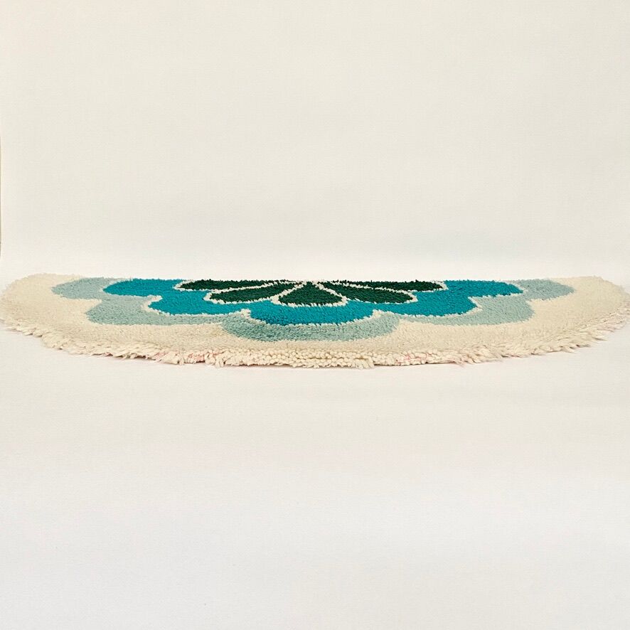 Vintage rug from the 70s