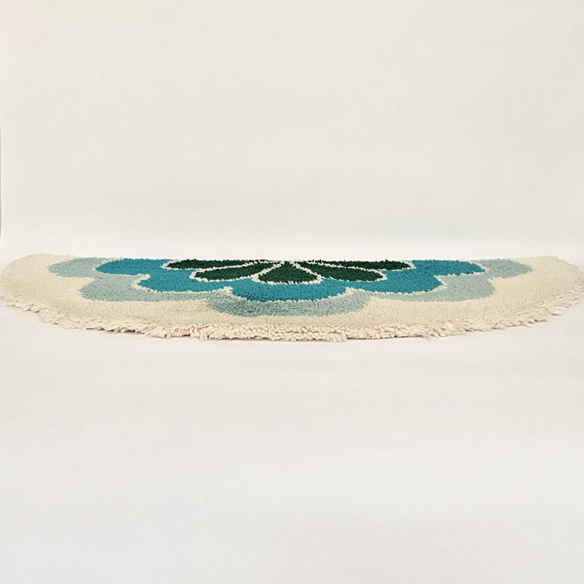 Vintage rug from the 70s