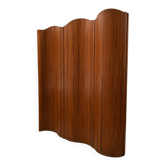 Wavy wooden screen, 1970s design.