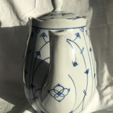 Winterling Bavaria porcelain coffee maker.