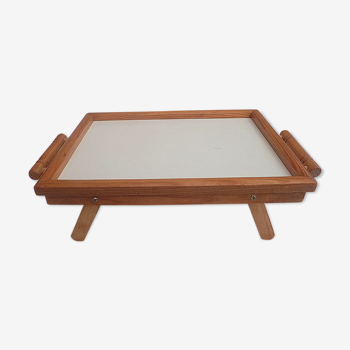 Foldable wooden serving tray