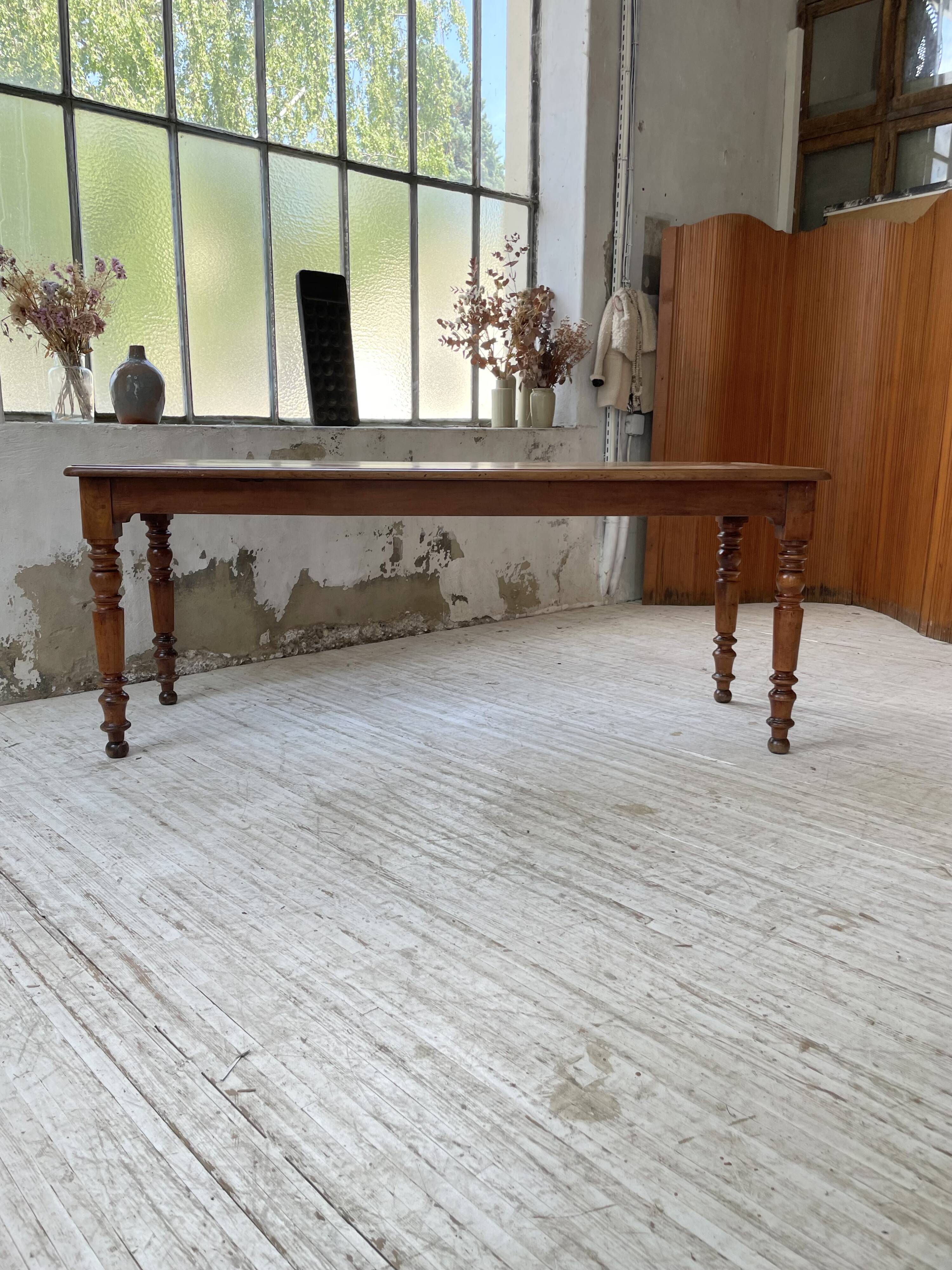 Walnut farm table 185 cm