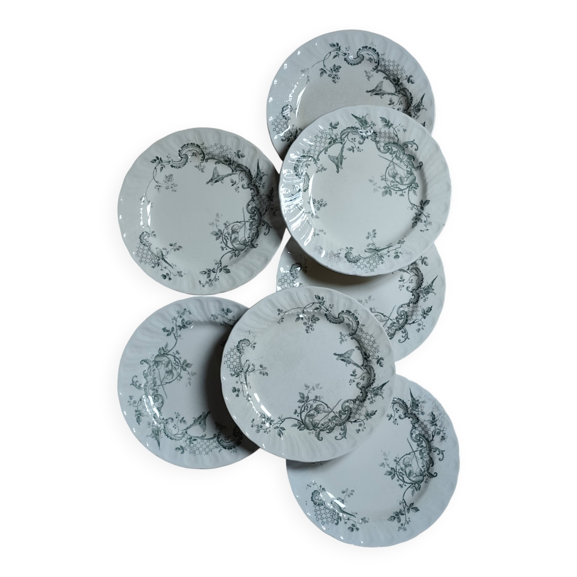 Set of 7 Lauzun Gien ironstone plates