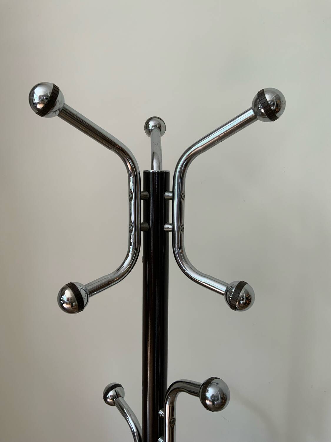 Chrome metal coat rack