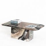 Vintage veined marble coffee table. Fully restored. Italy, 1910s.