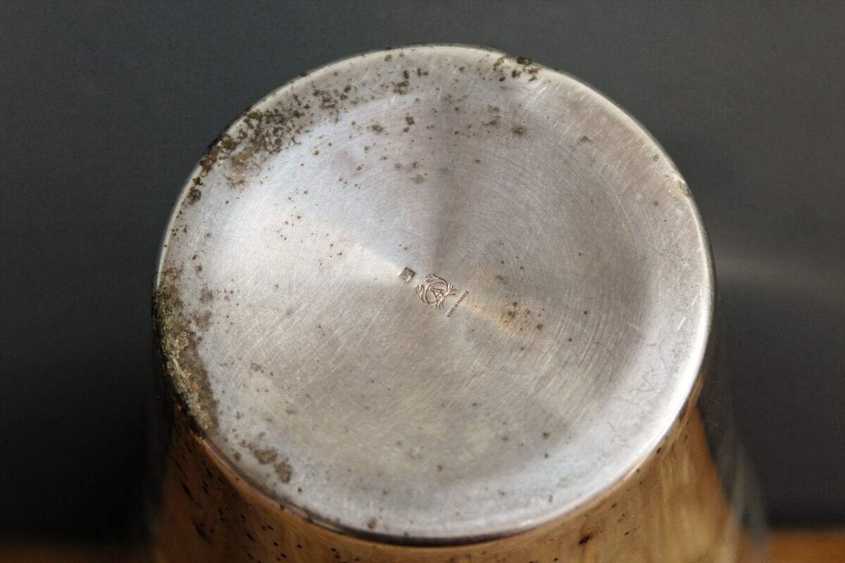 Silver metal ice bucket