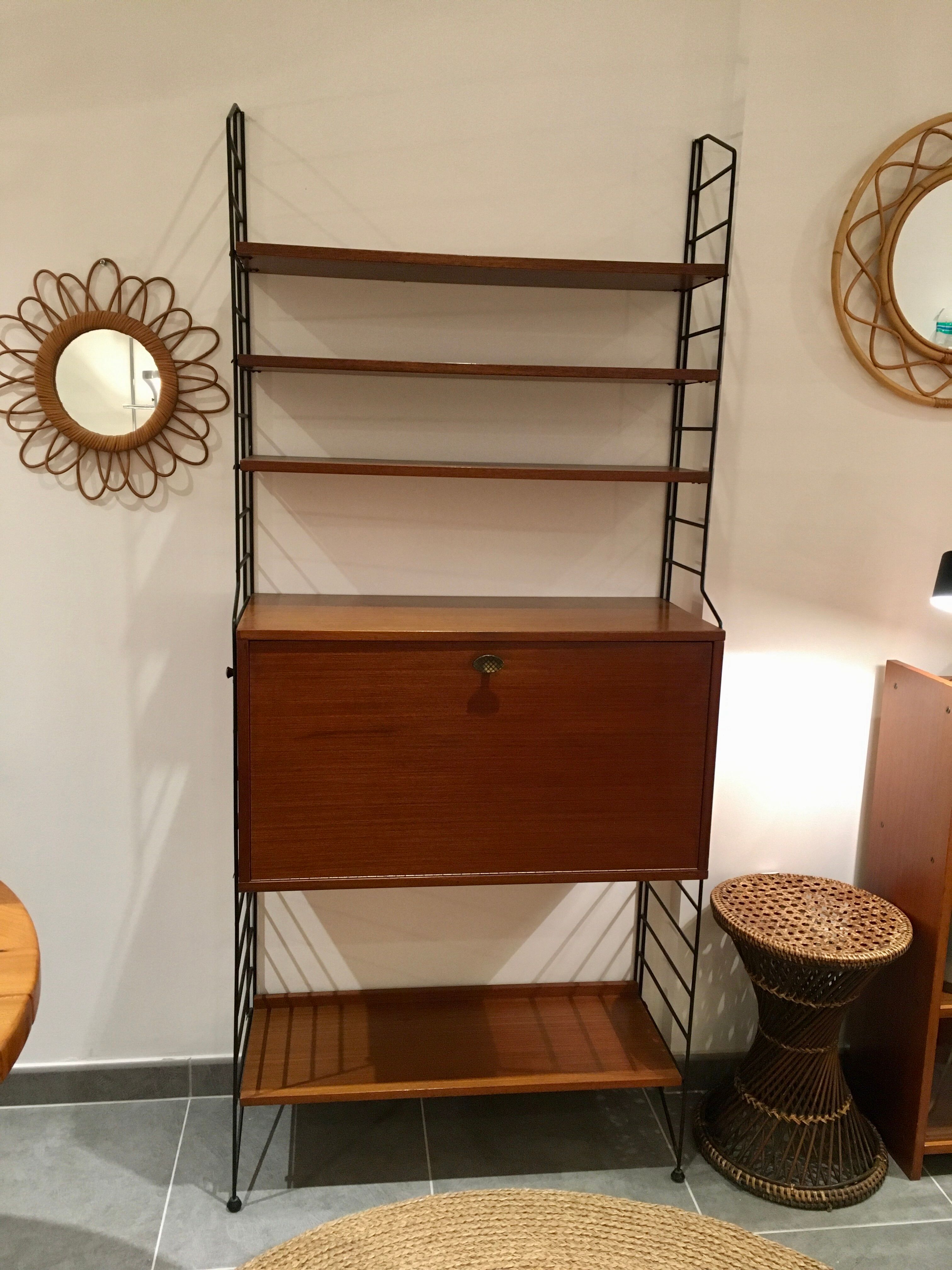 Vintage shelf system