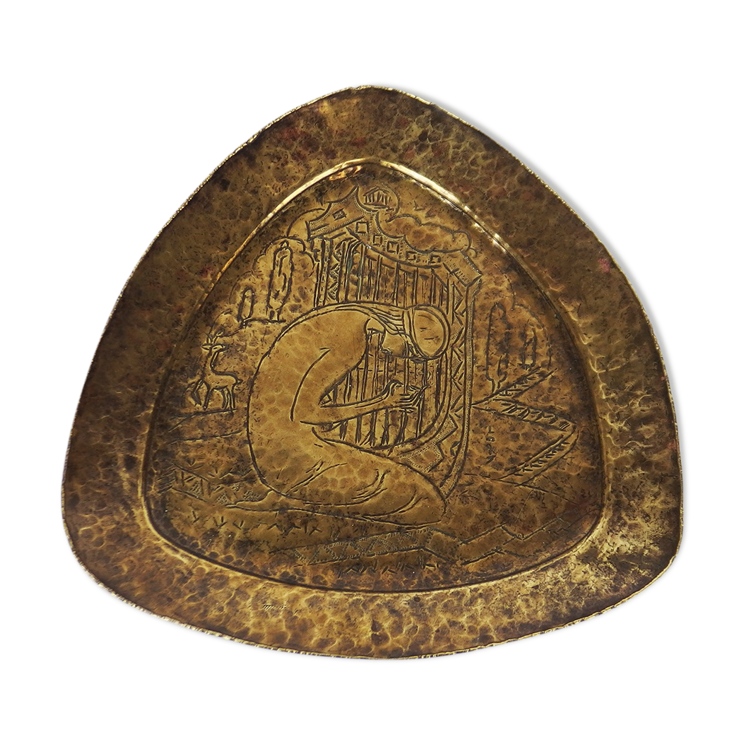 Glove in brassware by Loys