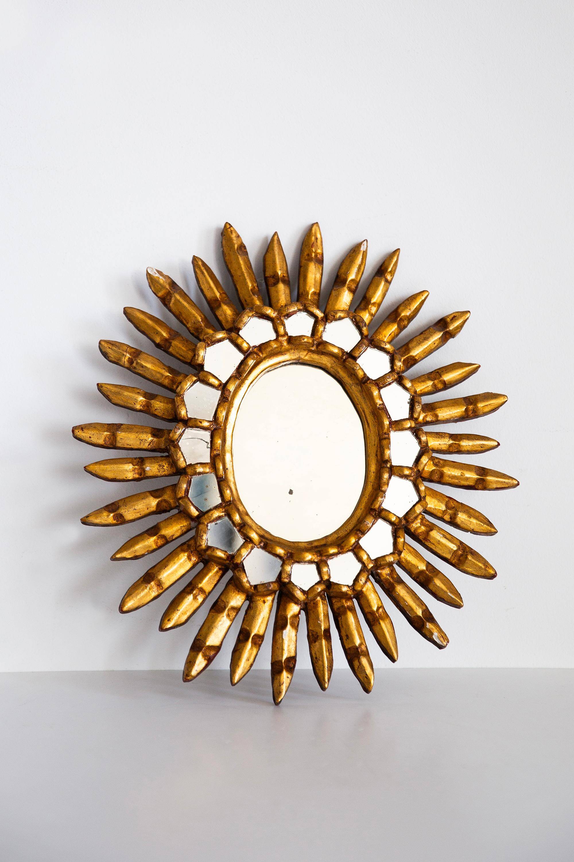 Miroir mural soleil doré italien unique moderne milieu du siècle, bois doré, années 1960