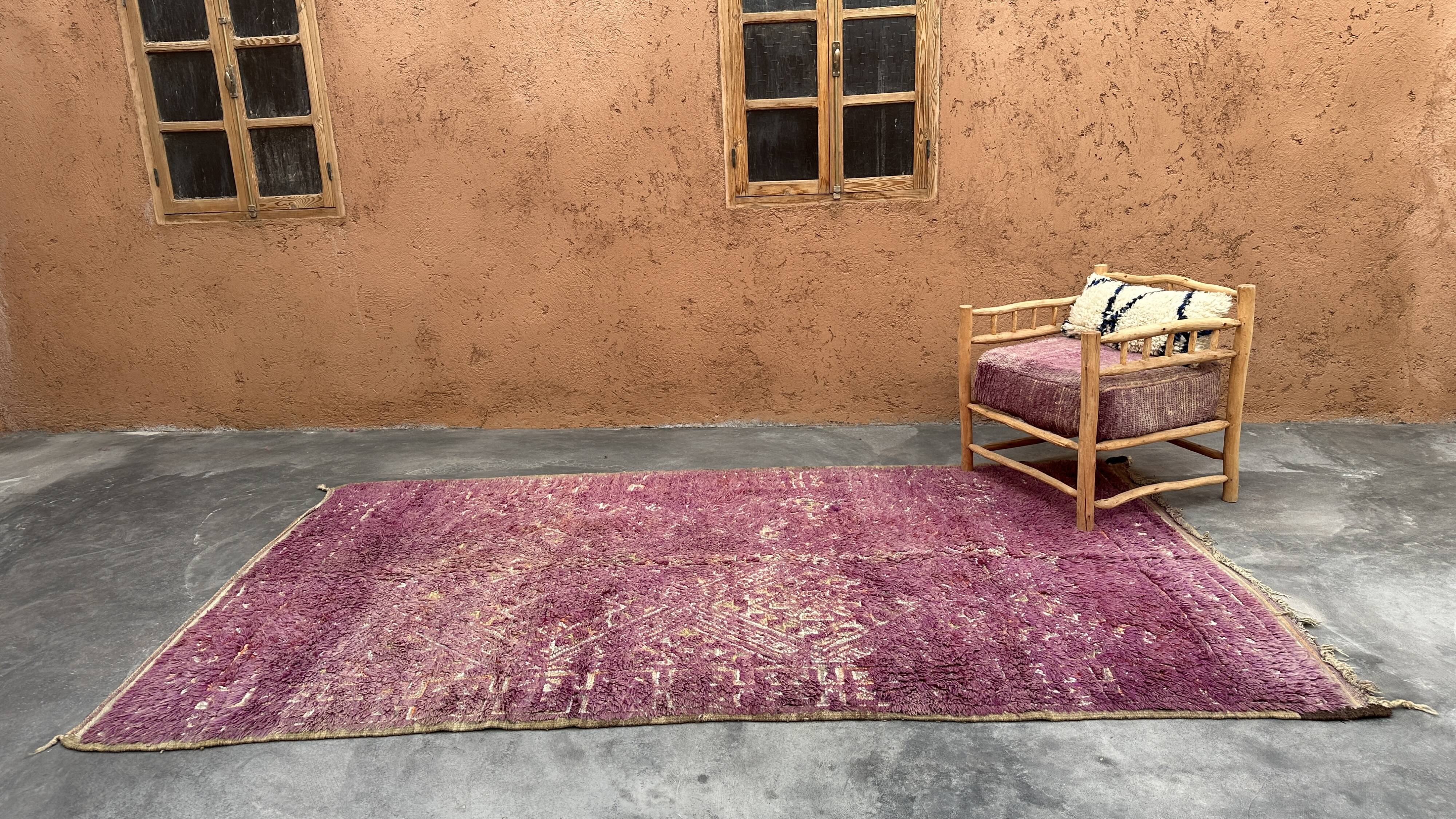Moroccan rug Beni M'Guild purple - 325 x 183 cm