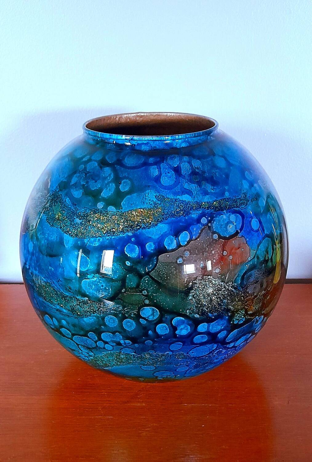Lacquer vase on glass Jean Noël Bouillet 70s