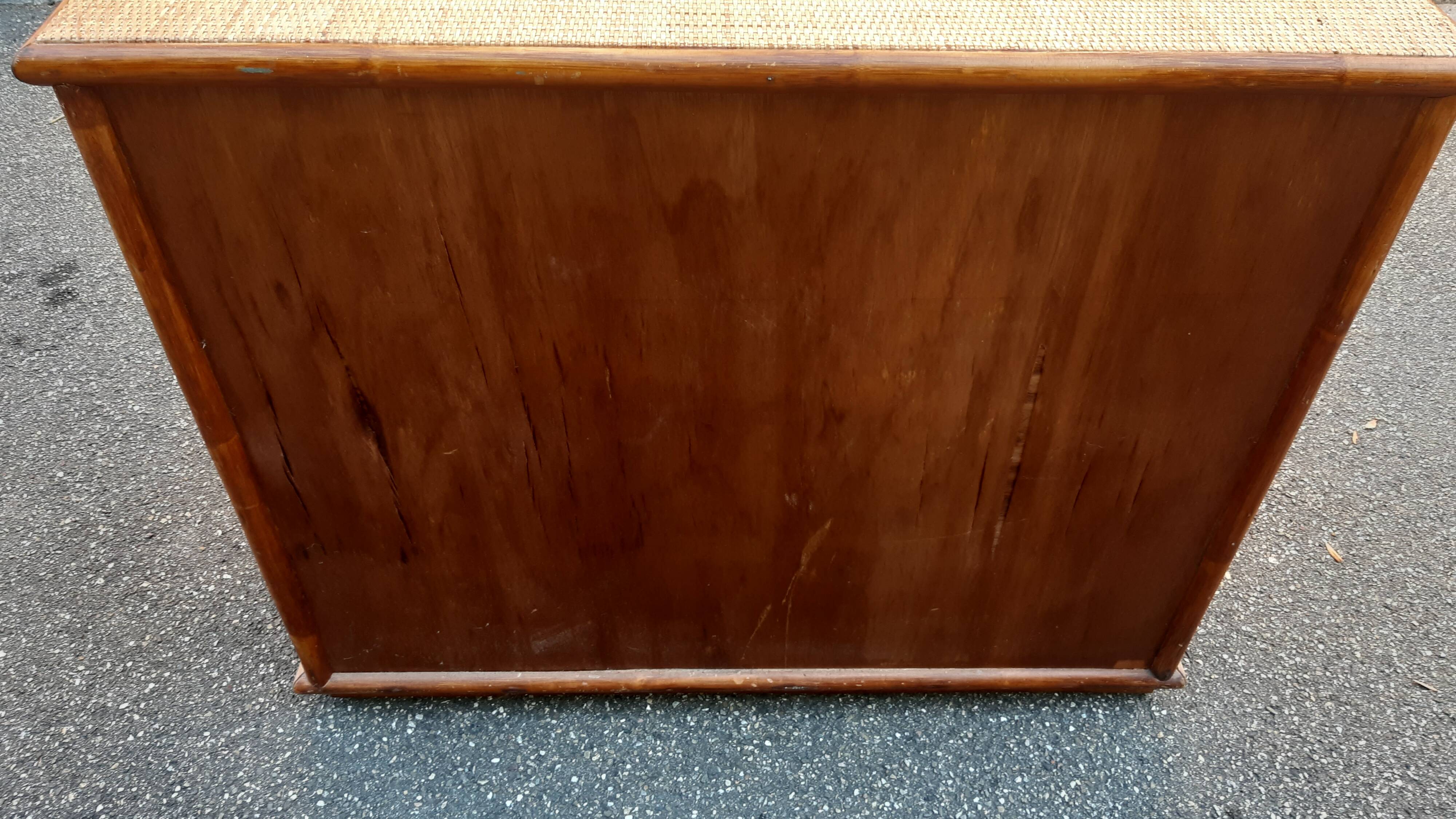 Commode osier et bambou