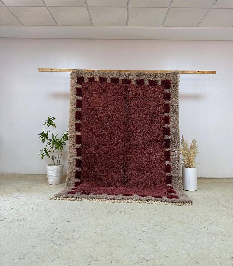 Moroccan handcrafted rug 250cm x 150cm