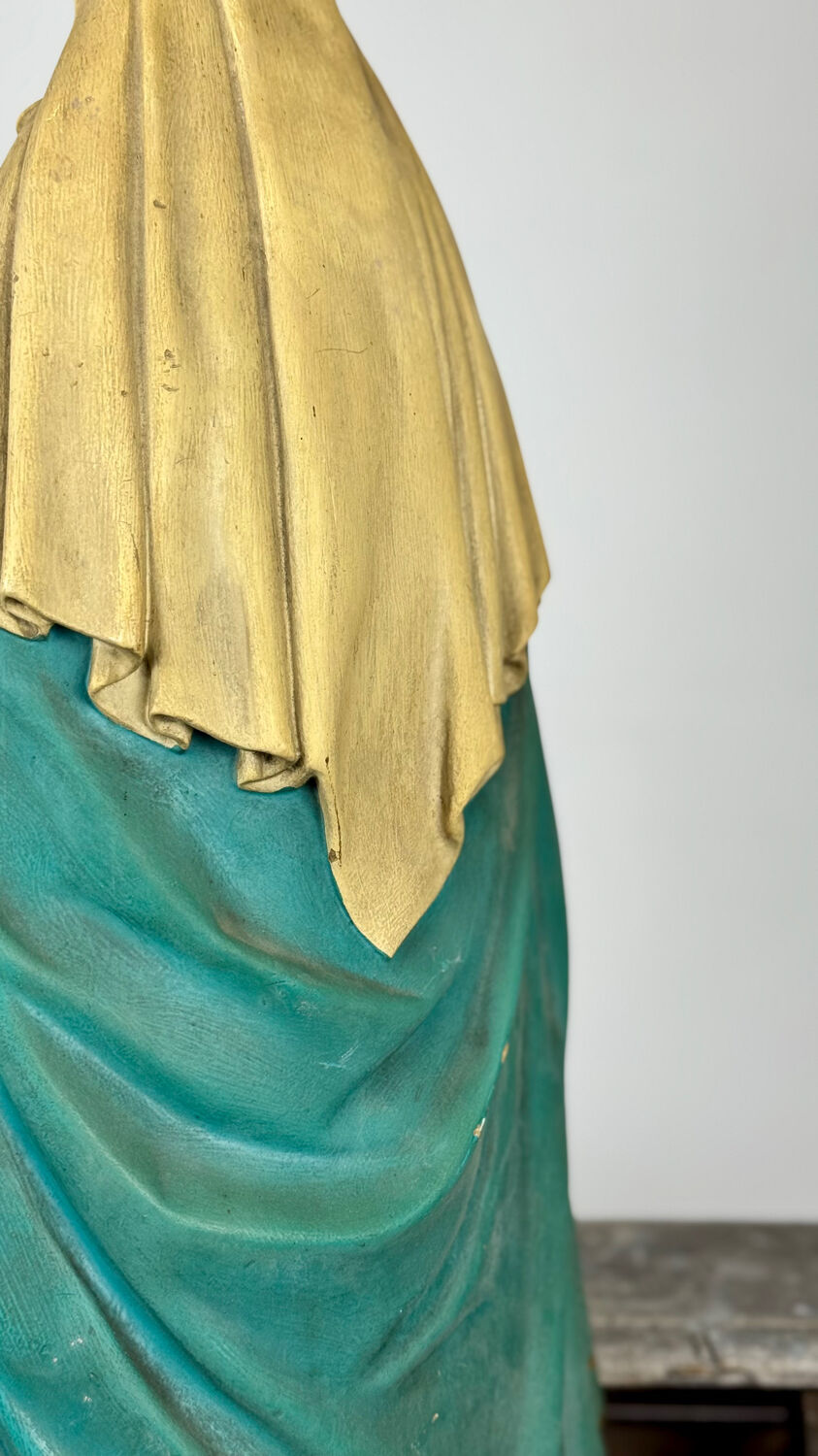 Statue of the Immaculate Virgin Mary, 19th century.