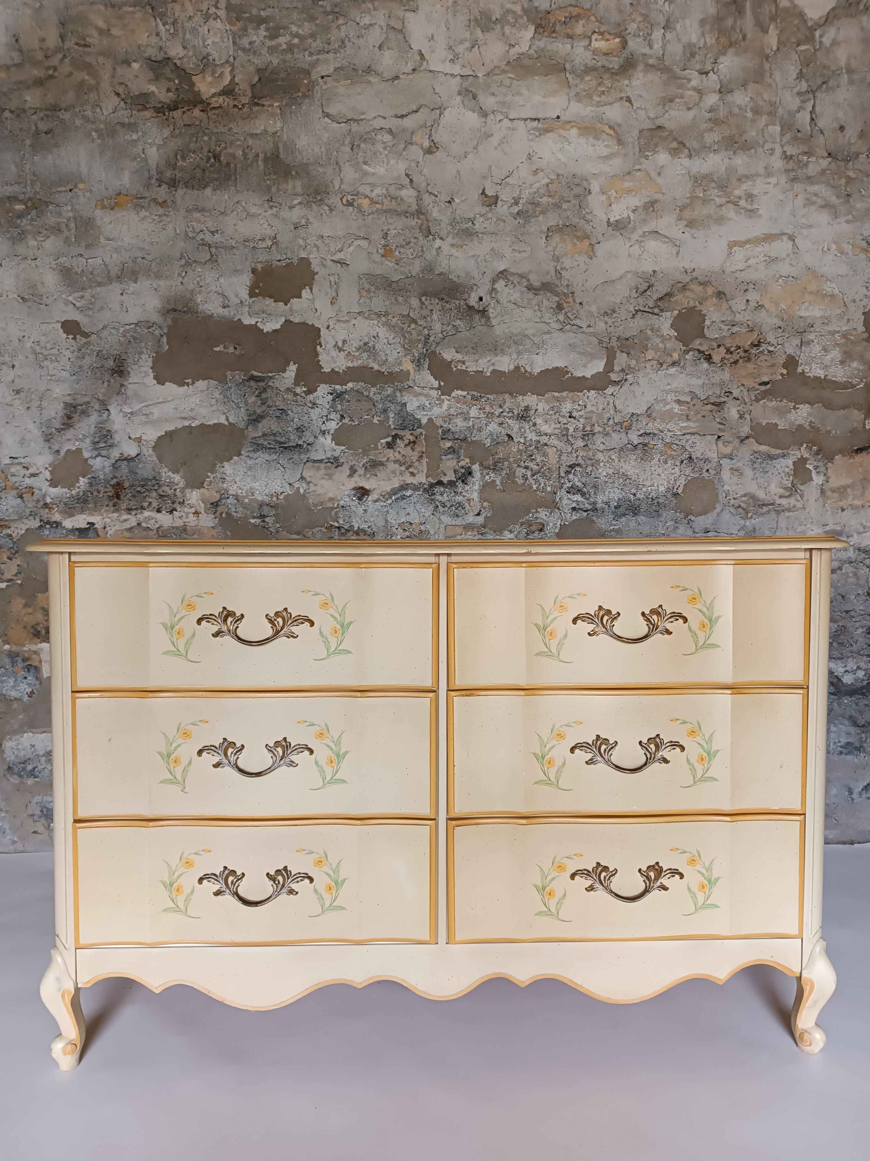 Commode double jaune pale