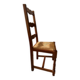 Set of 8 solid varnished oak chairs in excellent condition