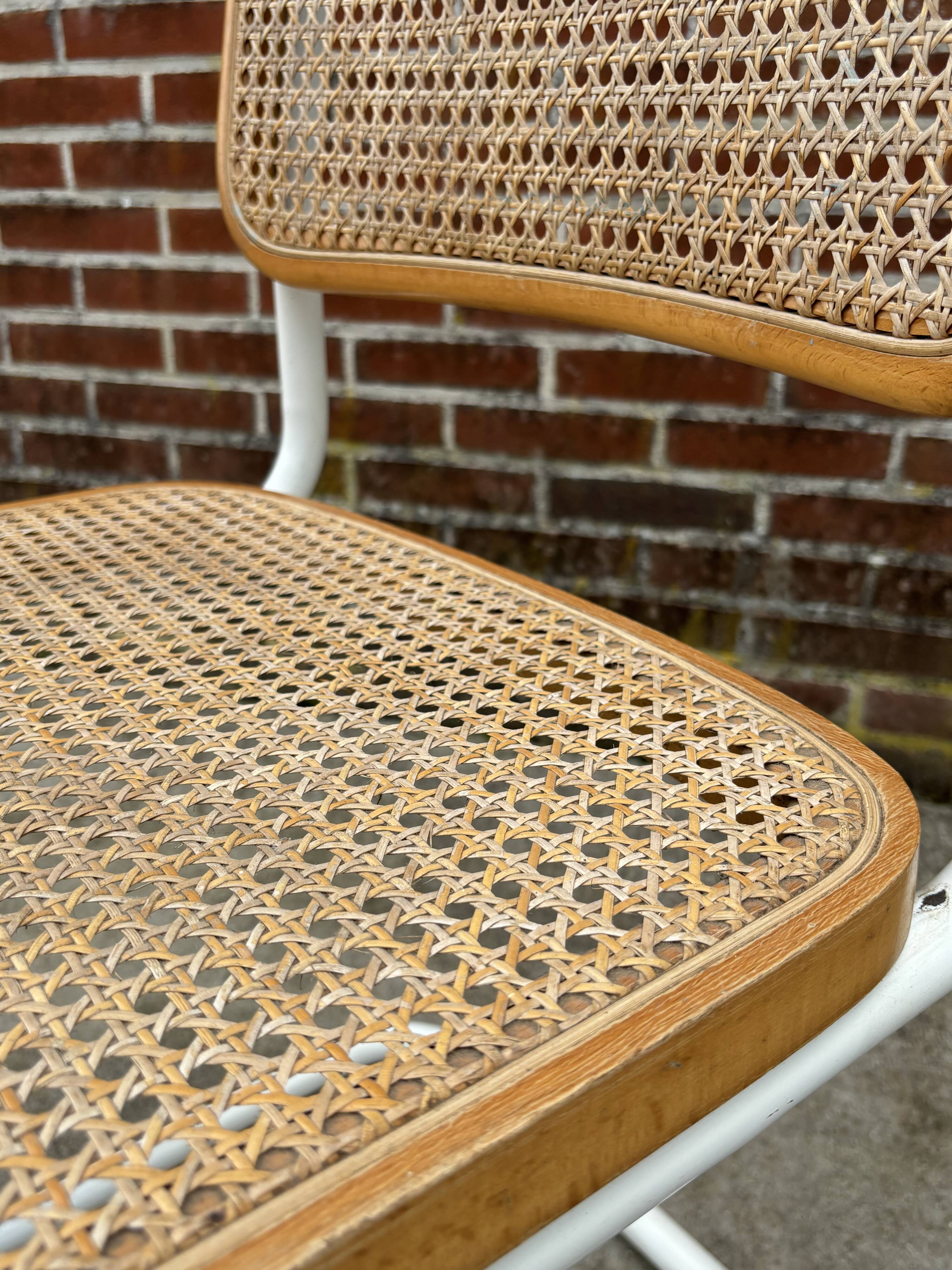Cesca chair b32 model in white and wood by Marcel Breuer