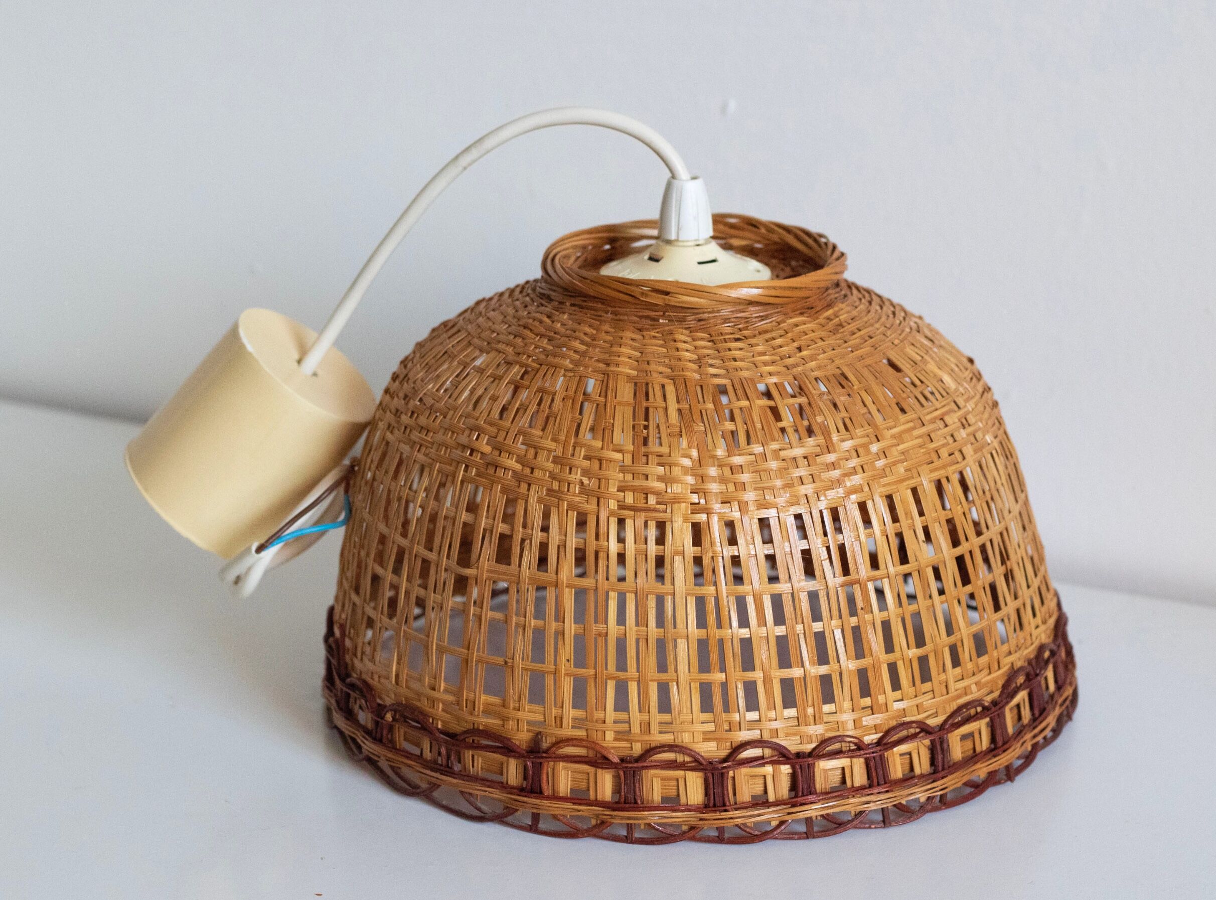 Vintage wicker pendant lamp