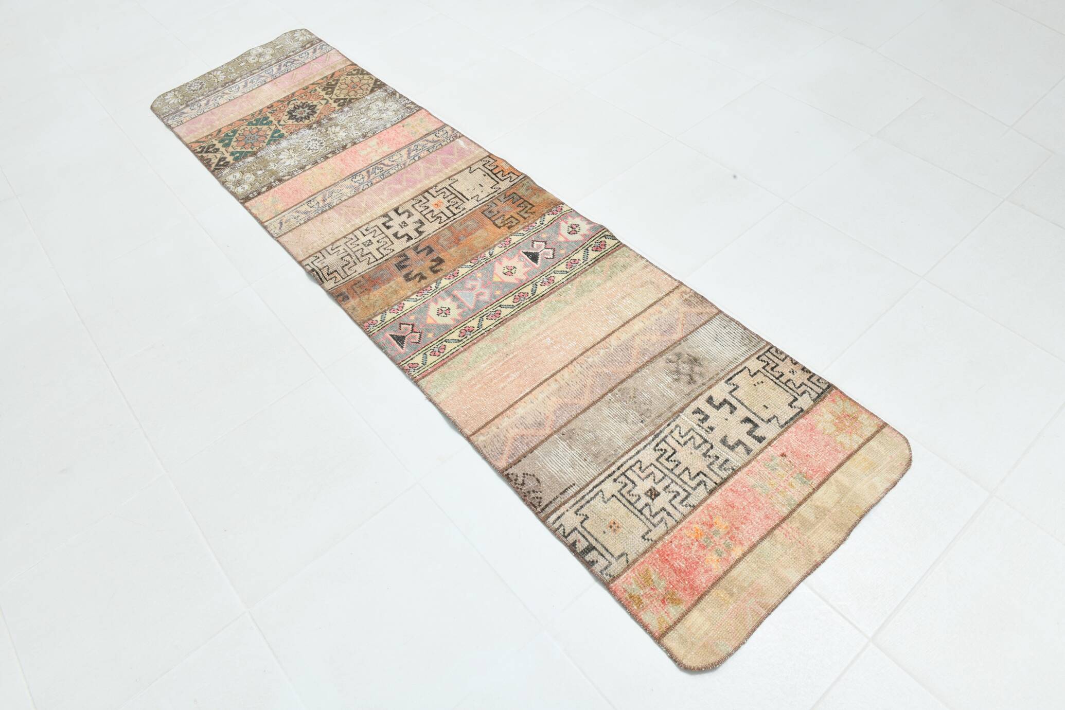 Tapis Runner Vintage Patchwork, Motifs Tribaux, Tons Pastel & Terre, 66x265 cm