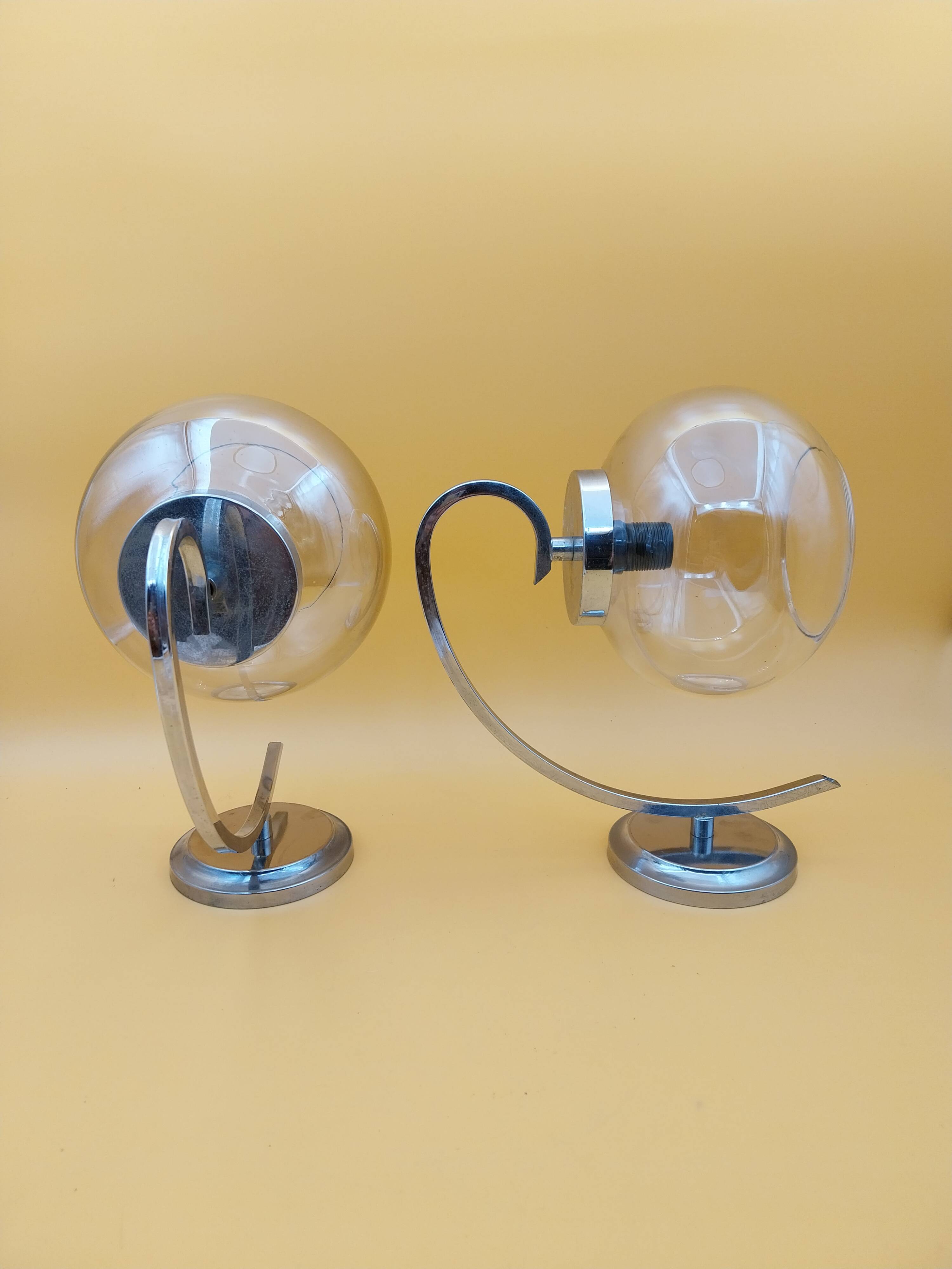 Paire d' appliques métal chromé globe verre