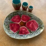 Ensemble de barbotines art nouveau composé d'un plat et de 3 pots collector