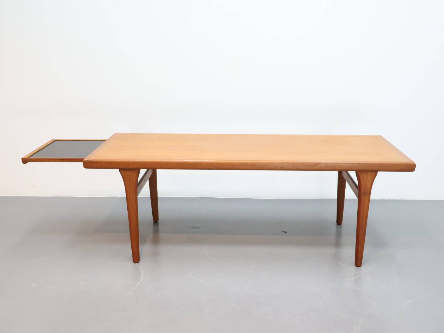 Deense vintage salontafel teak