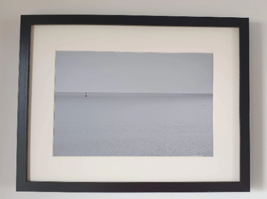 Black and white photo print on Alu Horizon marin