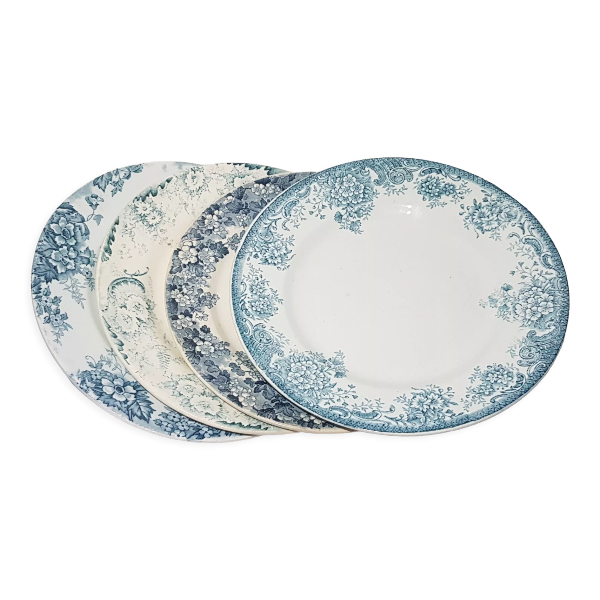 Set of 4 mismatched flat plates from different earthenware, iron earth