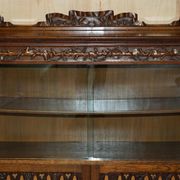 Gothic Revival library hand-carved by Pugin