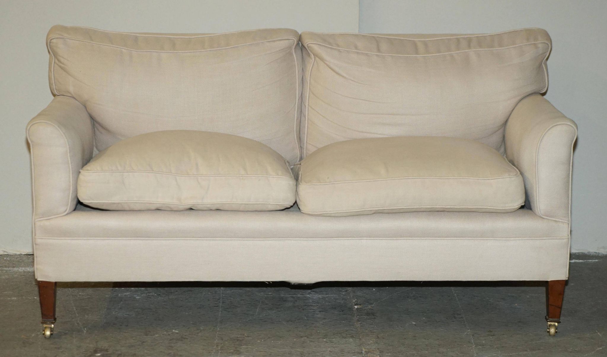 Victorian two-seater canapé 1880 Howard & Son