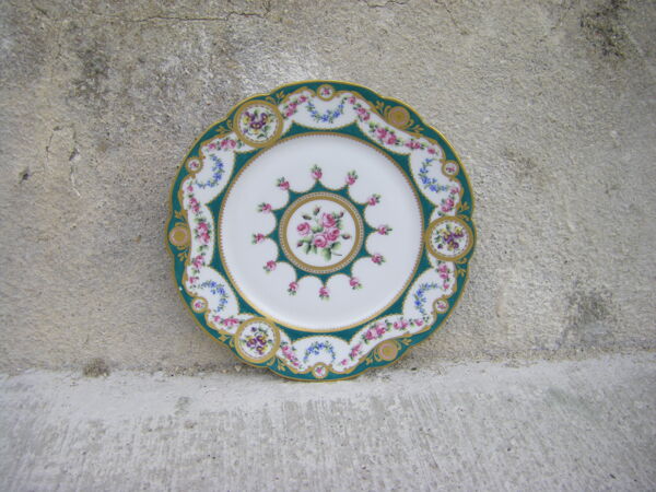 Assiette en porcelaine de Samson à Paris