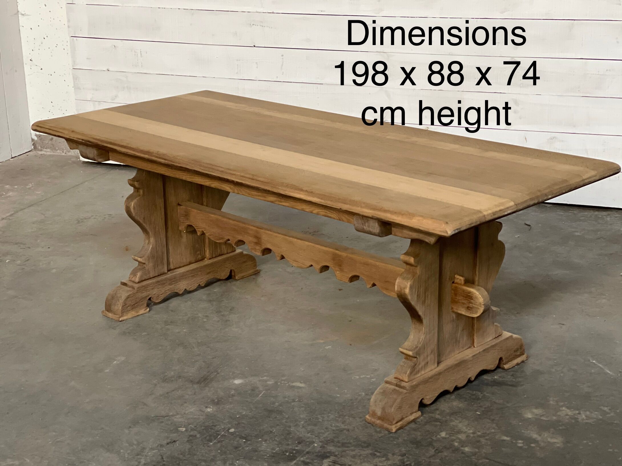 Monastery-style table