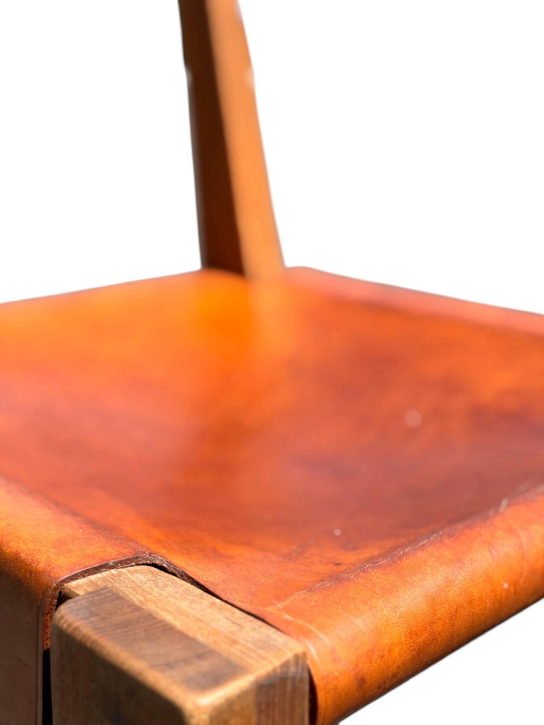 Chair S24 Pierre Chapo - Solid Elm & Cognac Leather Brutalist