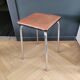 Tabouret vintage en skaï et chrome