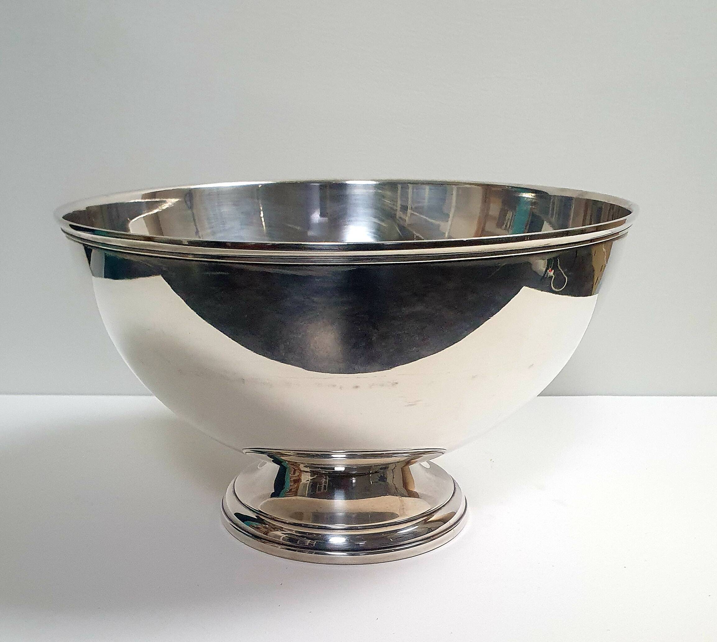 Large silver metal champagne basin