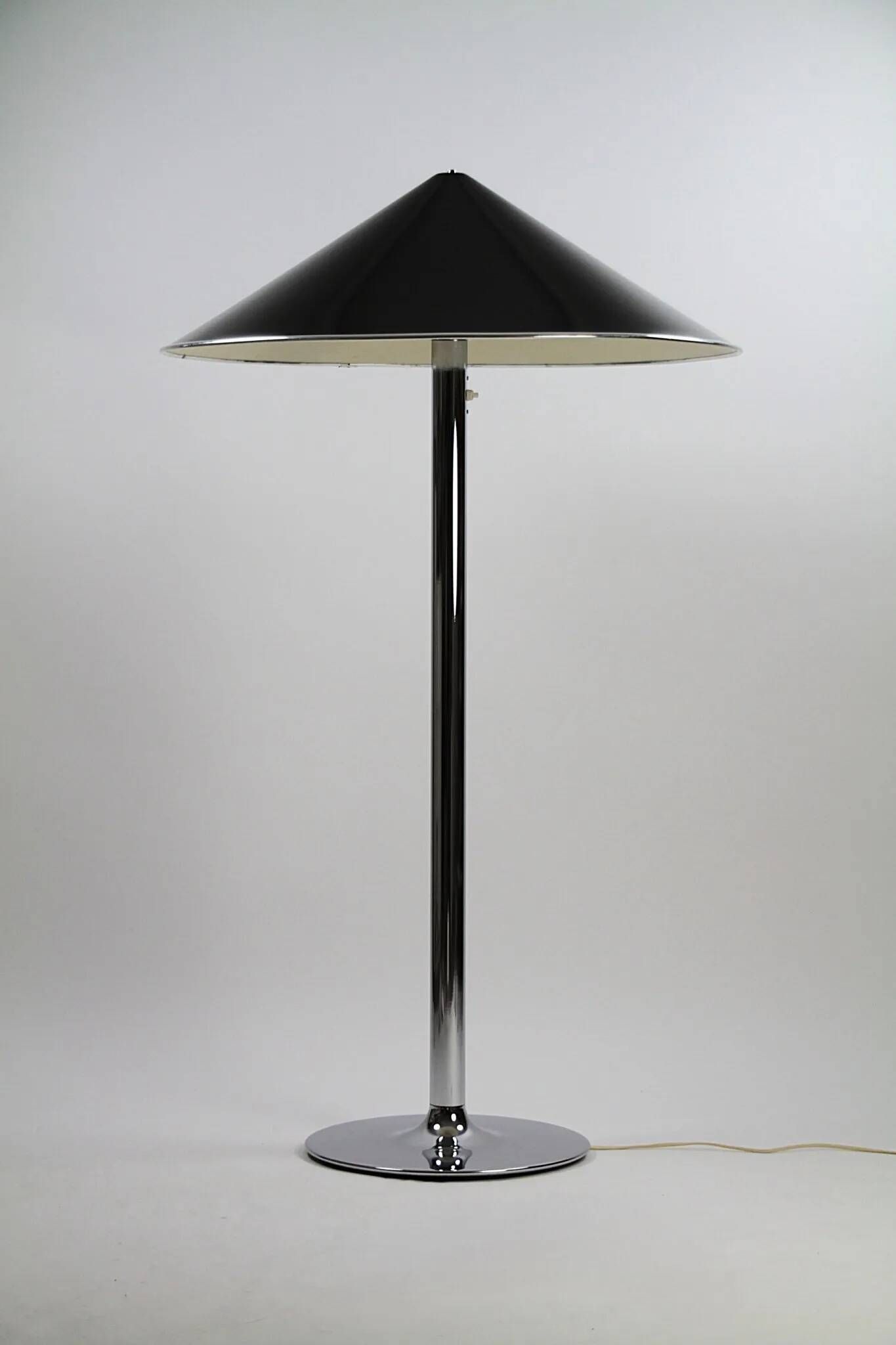 Ateljé Lyktan floor lamp with rare oversized custom shade – Sweden, 1970s