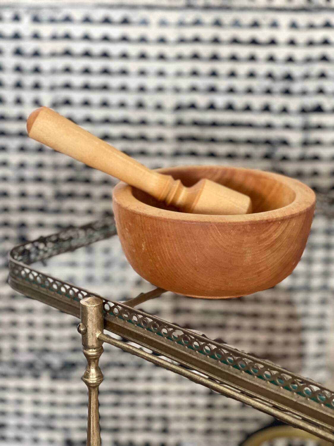 Mortier et pilon en bois