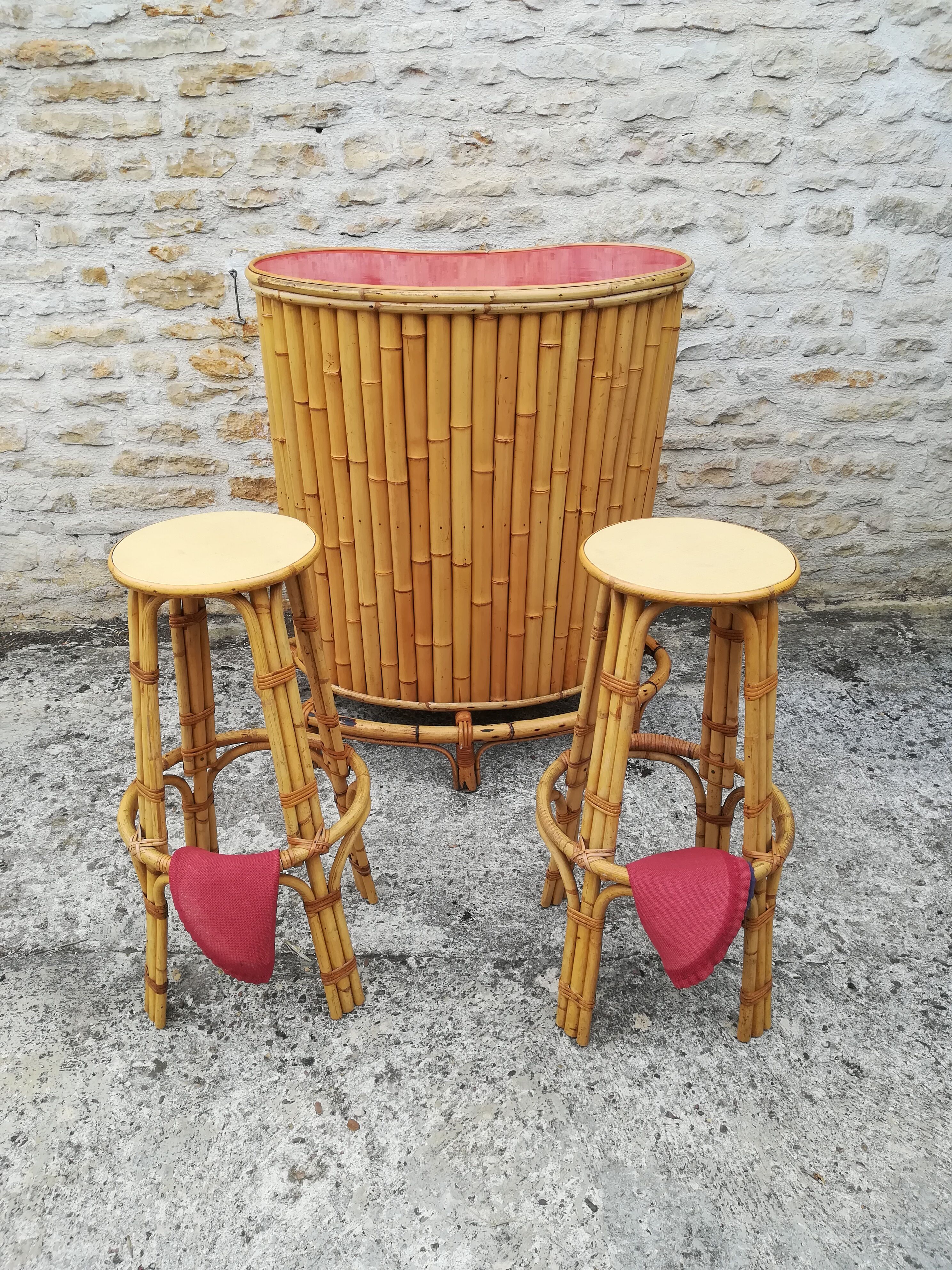 Bamboo tiki bar and two stools