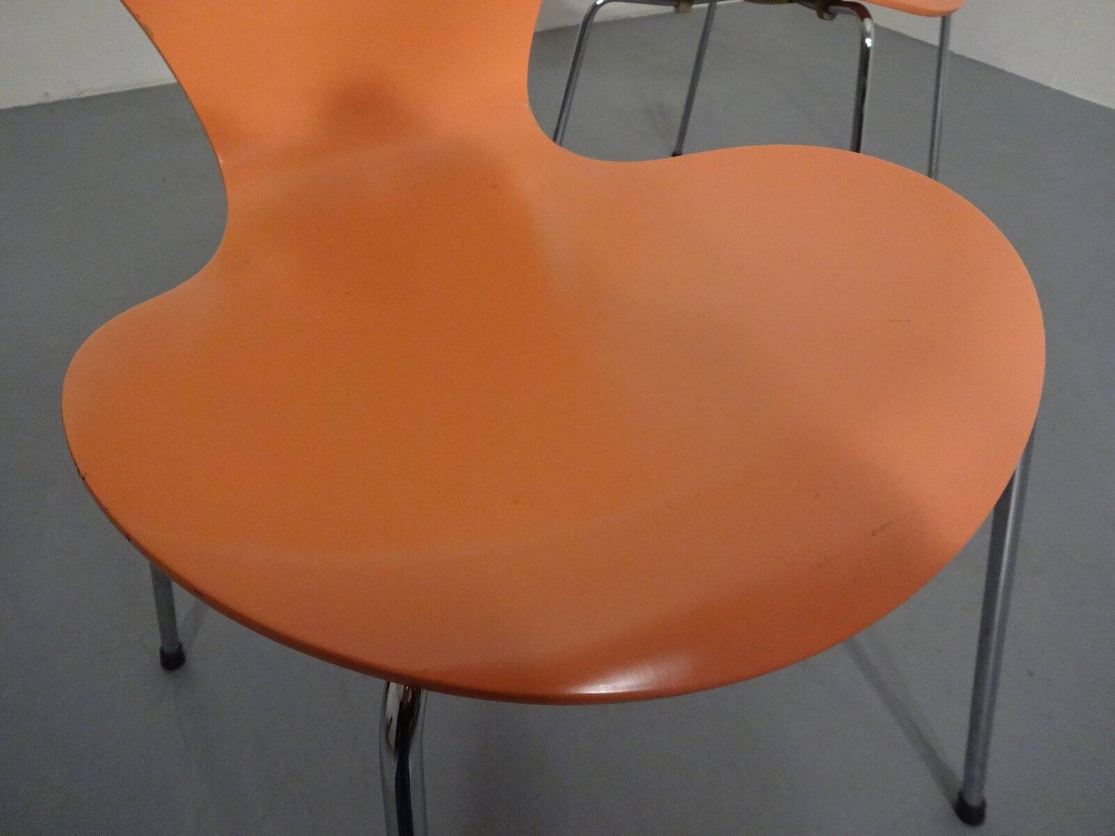 Danish 3107 Chairs by Arne Jacobsen for Fritz Hansen, 1994, Set of 2