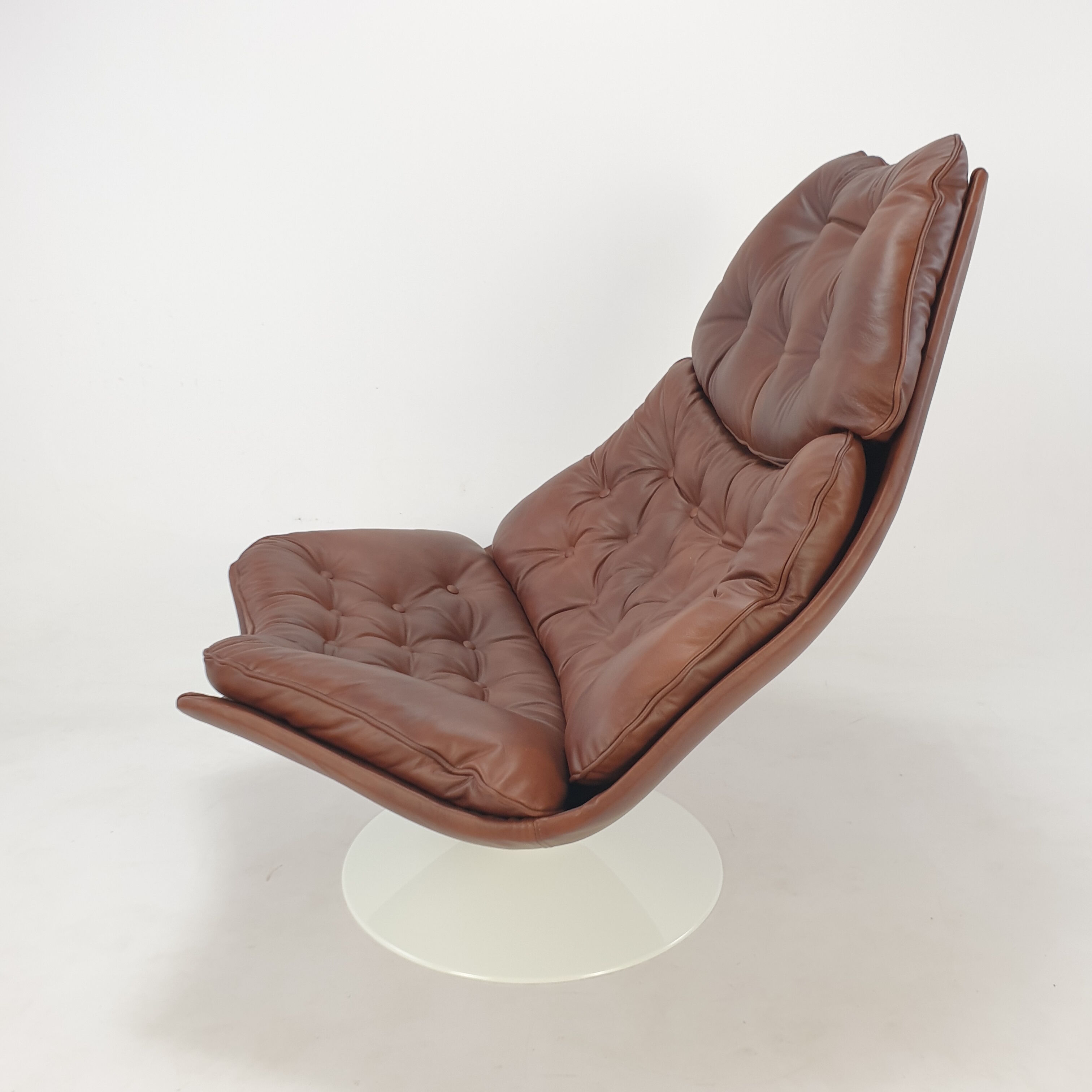 Mid century F588 lounge chair by Geoffrey Harcourt for Artifort, 60s