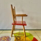 Ancienne chaise en bois paur poupée